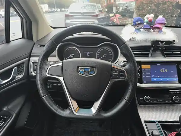 Geely Emgrand GS 2016