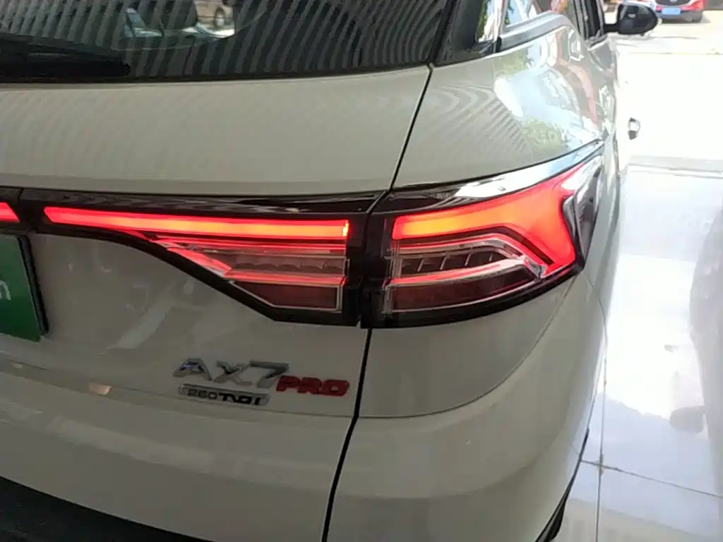Dongfeng Fengshen AX7 2021 — фото 8