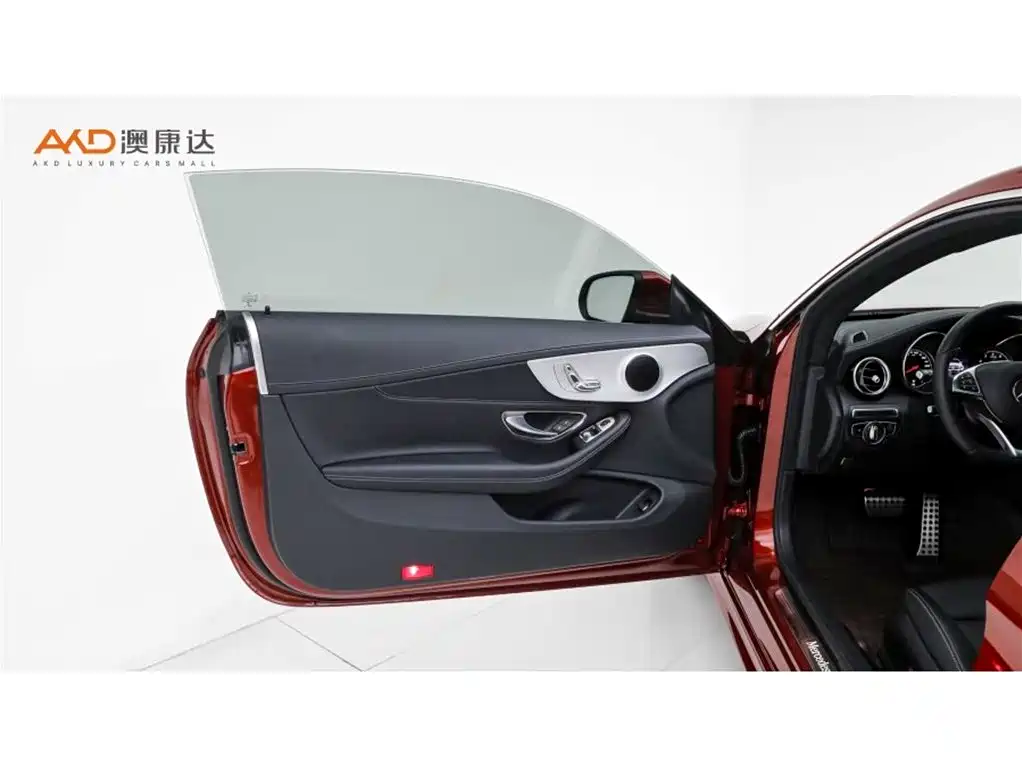 Mercedes-Benz C-Class 2018 — фото 10
