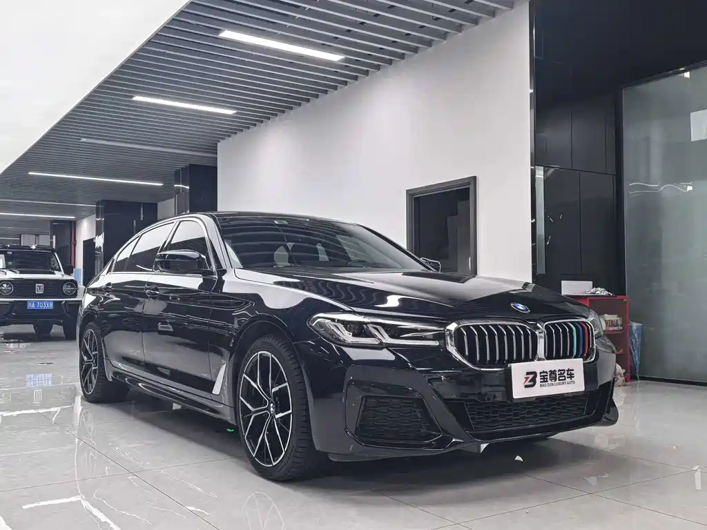 BMW 5 Series 2022