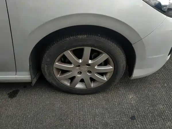 Peugeot 308 2016