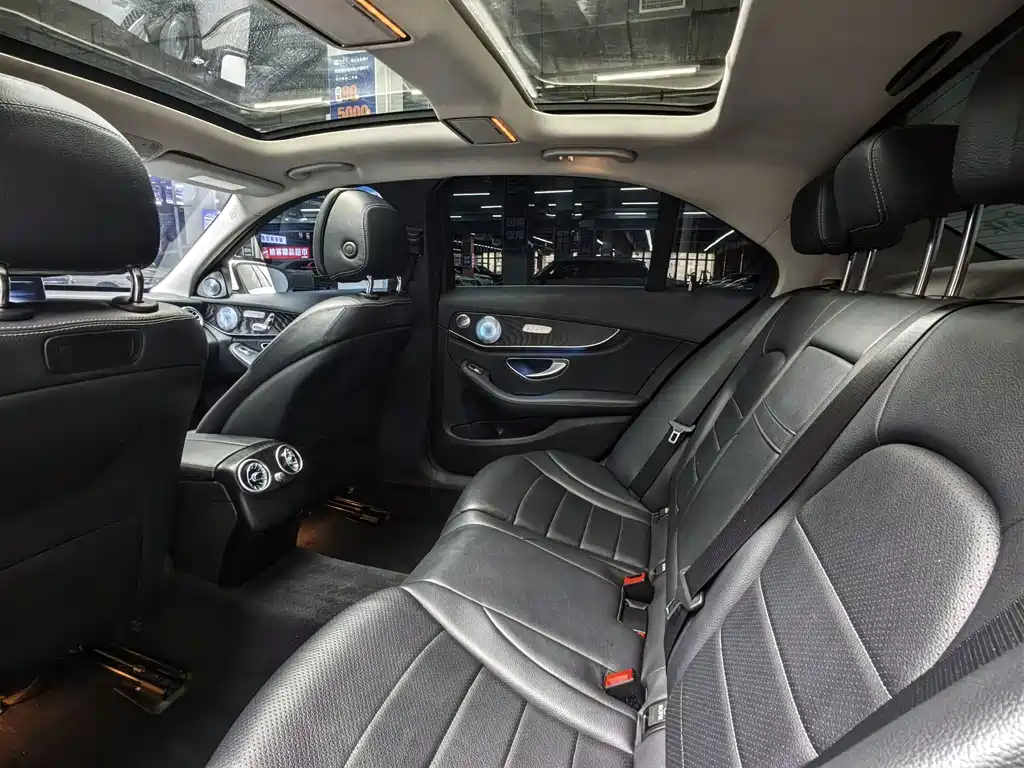 Mercedes-Benz C-Class 2017 — фото 6