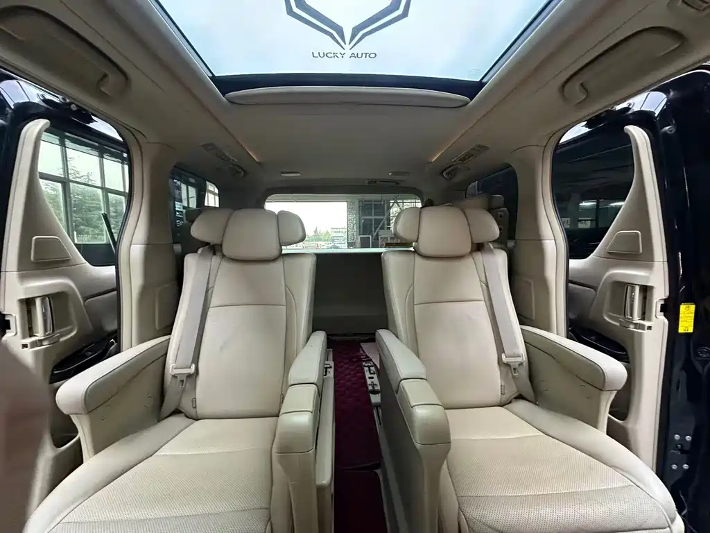 Toyota Alphard 2013 — фото 14