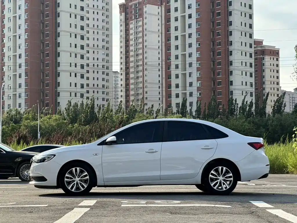 Buick Excelle GT 2021 — фото 5