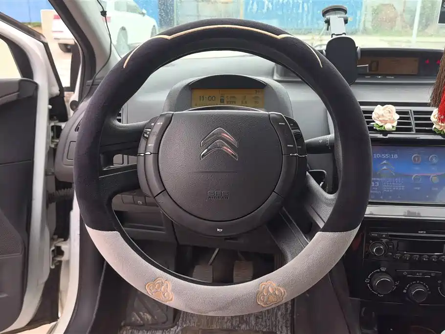 Citroen C-Quatre 2015 — фото 15