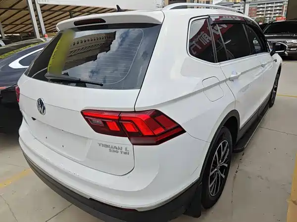Volkswagen Tiguan L 2018