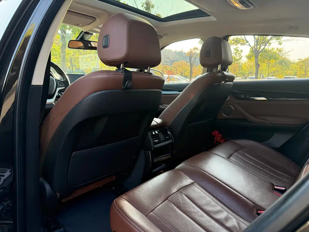 BMW X6 2018 — фото 15