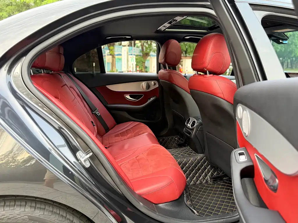 Mercedes-Benz C-Class 2021 — фото 18