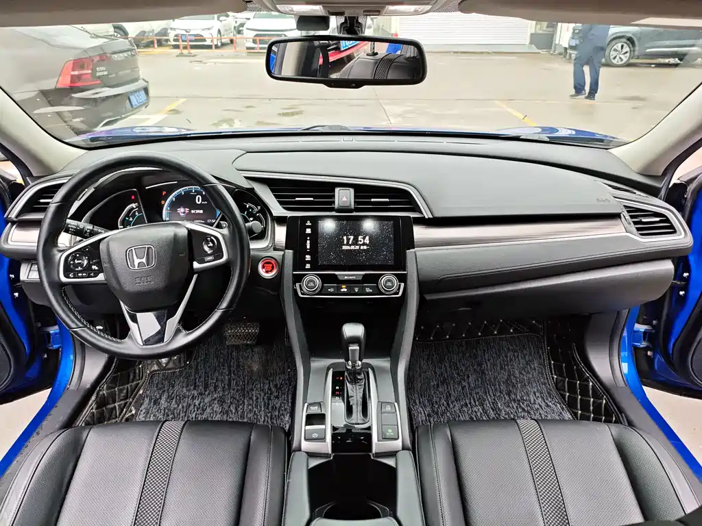 Honda Civic 2020 — фото 12