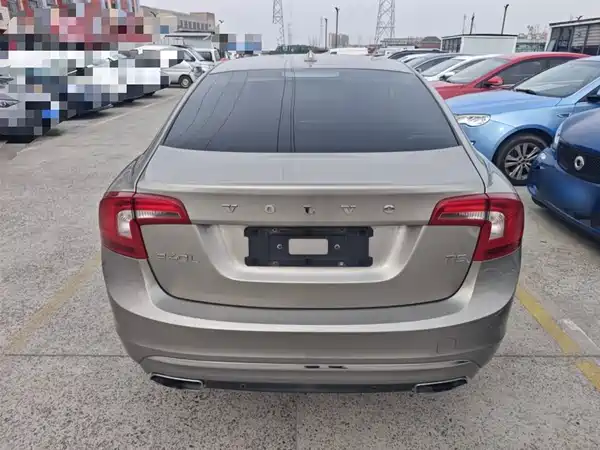 Volvo S60 2014