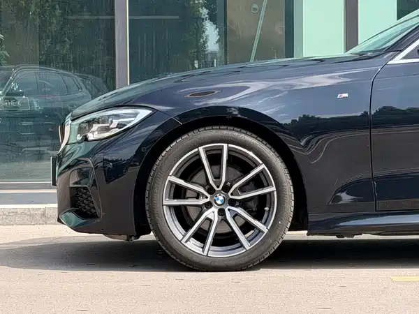 BMW 3 Series 2020