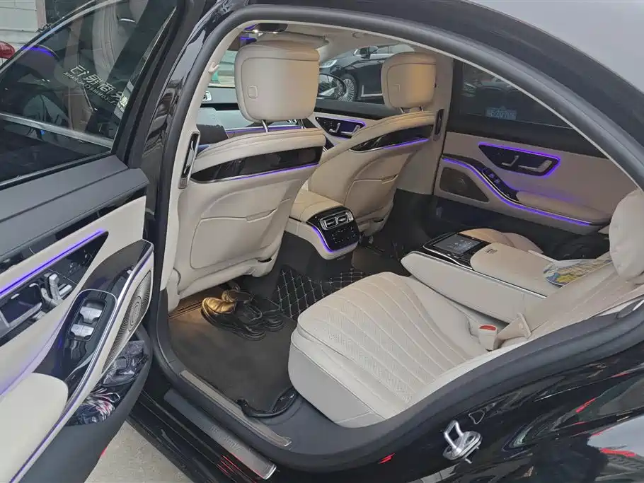 Mercedes-Benz S-Class 2023 — фото 11