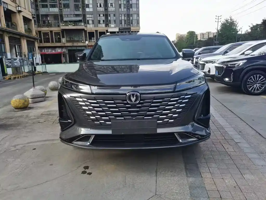Changan CS75 PLUS 2023 — фото 2