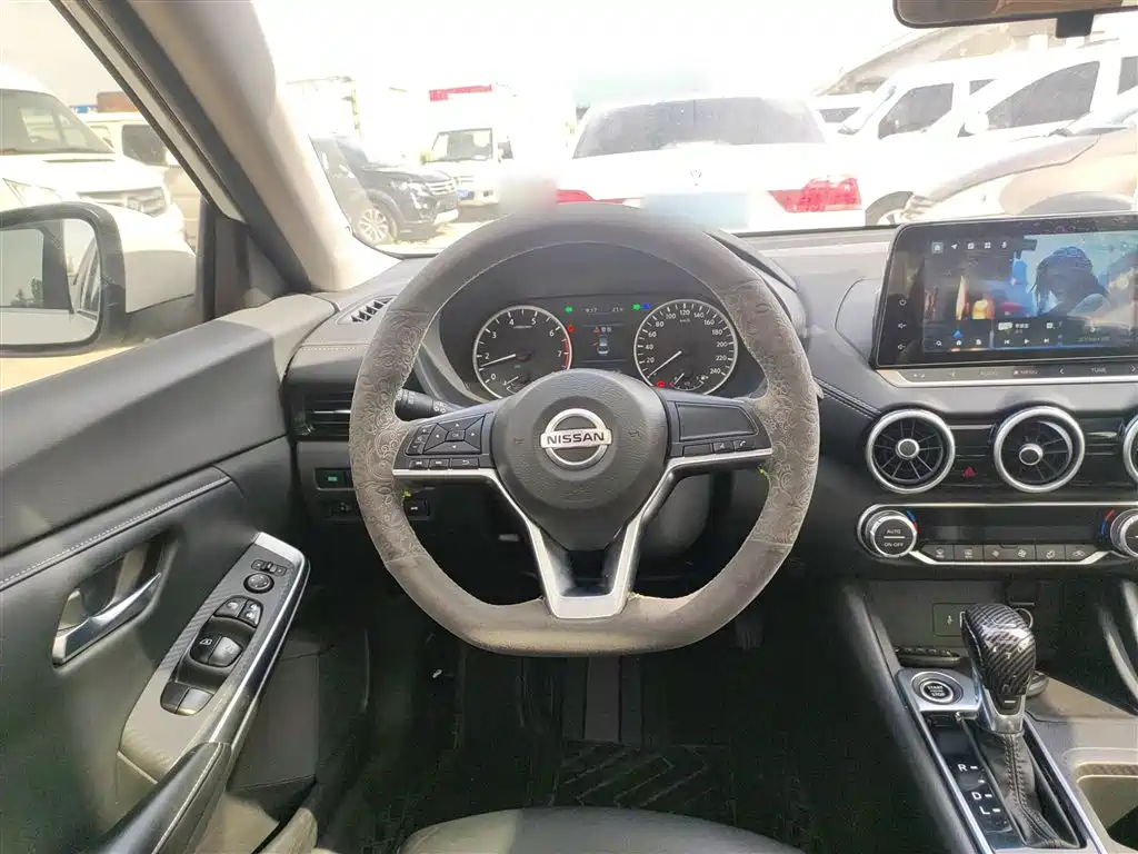 Nissan Sylphy 2022 — фото 11