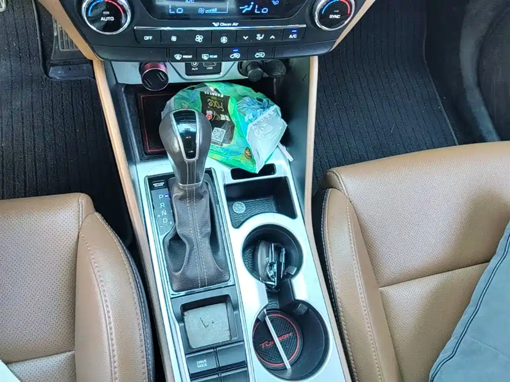 Hyundai Tucson 2016 — фото 14