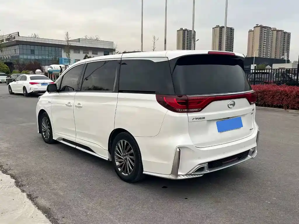 GAC Motor Trumpchi M8 2021 — фото 9