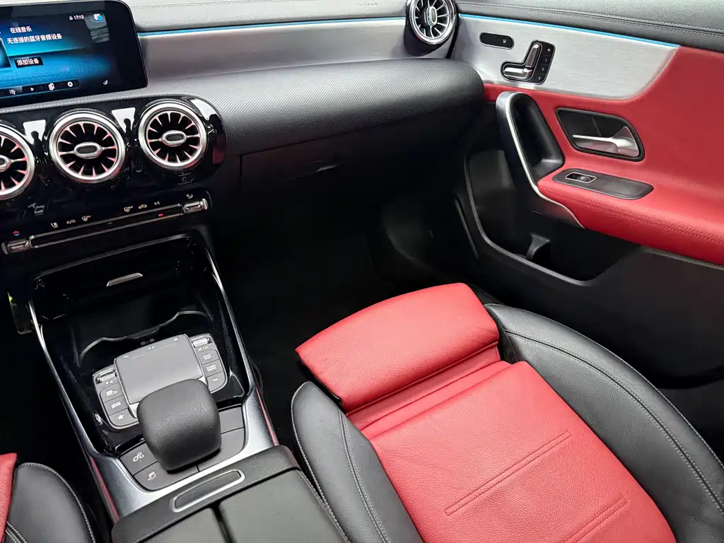 Mercedes-Benz A-Class AMG 2020 — фото 10