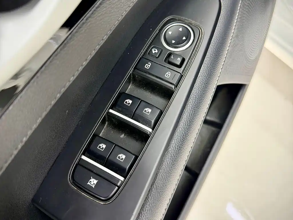 Kia K3 2022 — фото 12