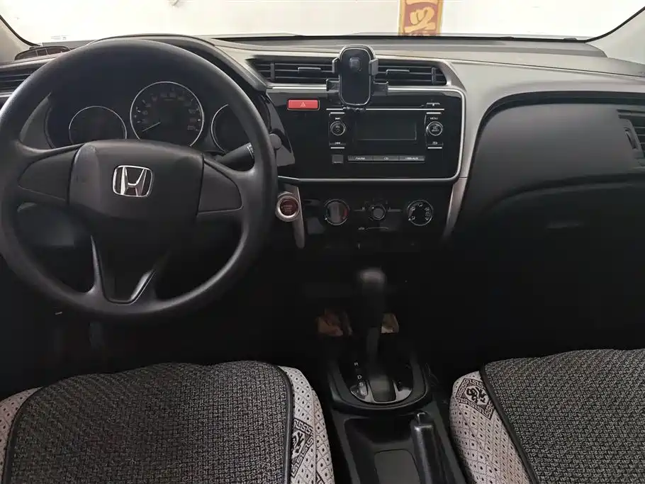 Honda City 2018 — фото 12