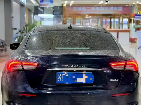 Maserati Ghibli 2021