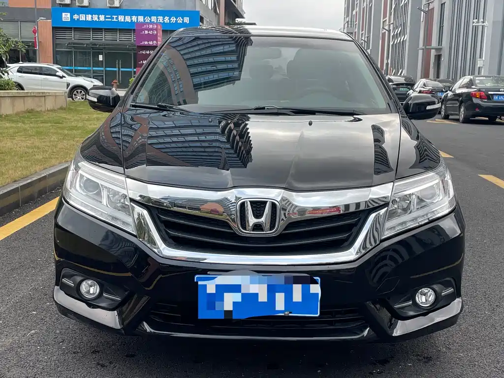 Honda Crider 2015