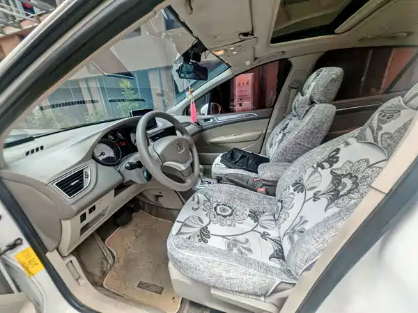 Peugeot 308 2012