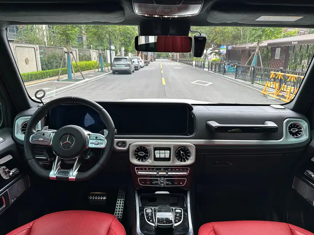 Mercedes-Benz G-Class AMG 2023 — фото 15