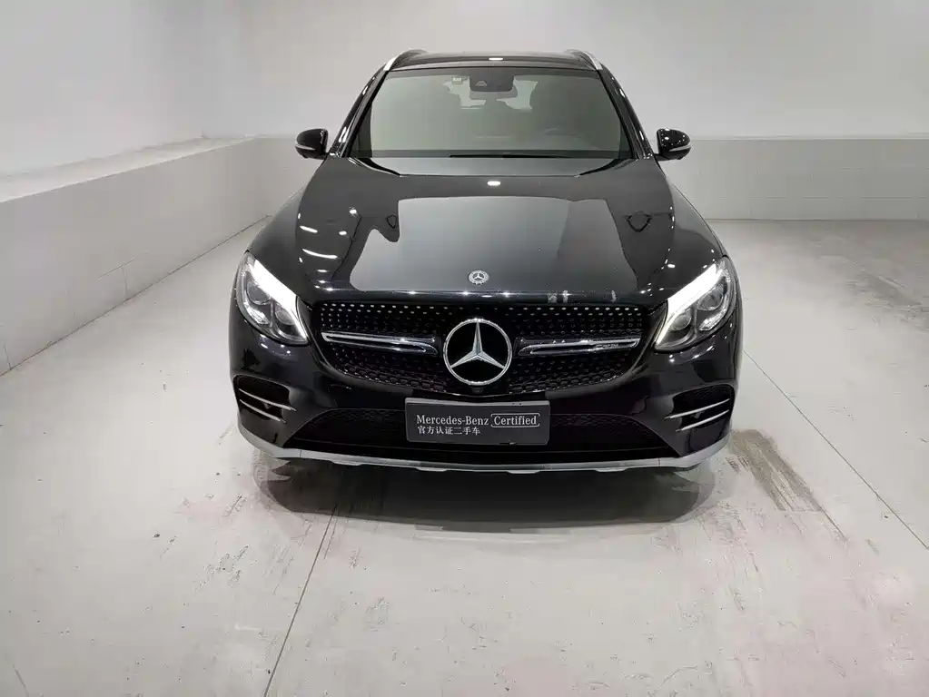Mercedes-Benz GLC AMG 2018 — фото 4