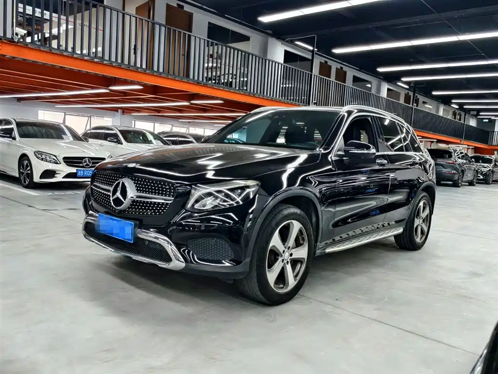 Mercedes-Benz GLC 2016 — фото 1