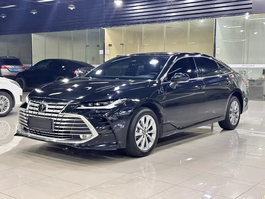 Toyota Avalon 2025 — фото 1