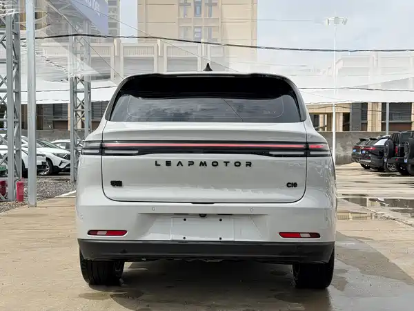 Leapmotor C10 2025