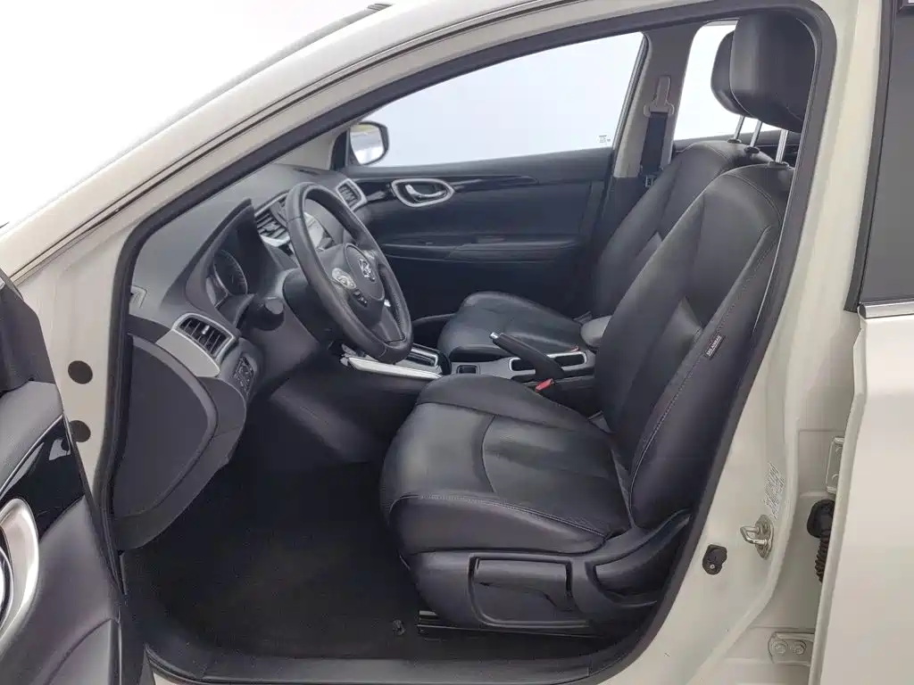 Nissan Sylphy 2018 — фото 10