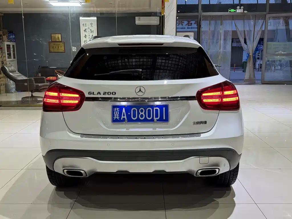Mercedes-Benz GLA 2018 — фото 8