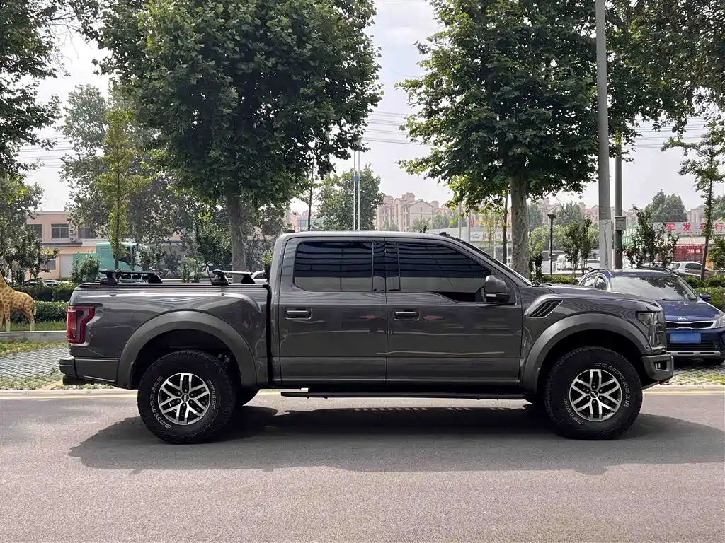 Ford F-150 Raptor 2019 — фото 4