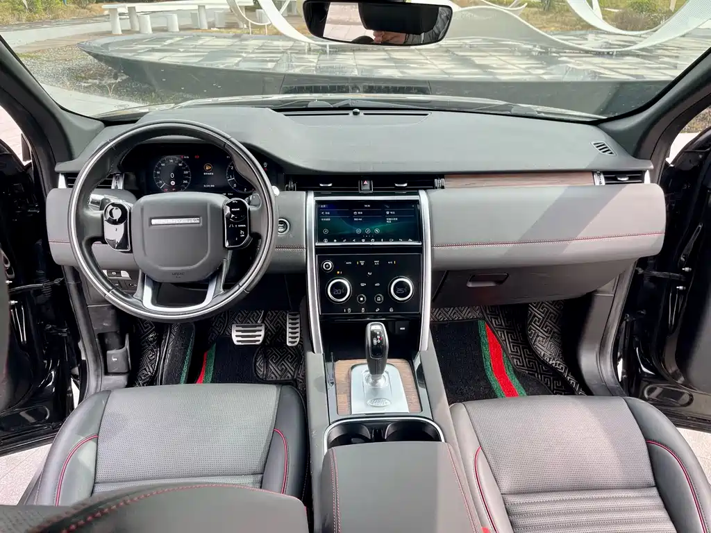 Land Rover Discovery Sport 2020 — фото 10