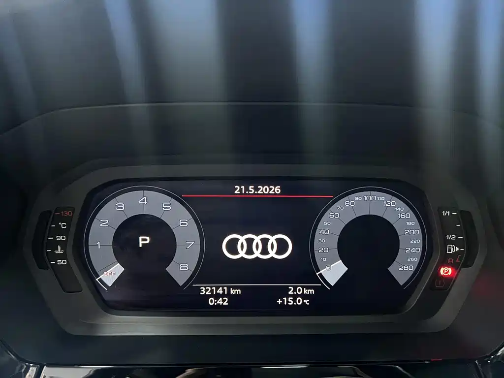 Audi A3 2023 — фото 4