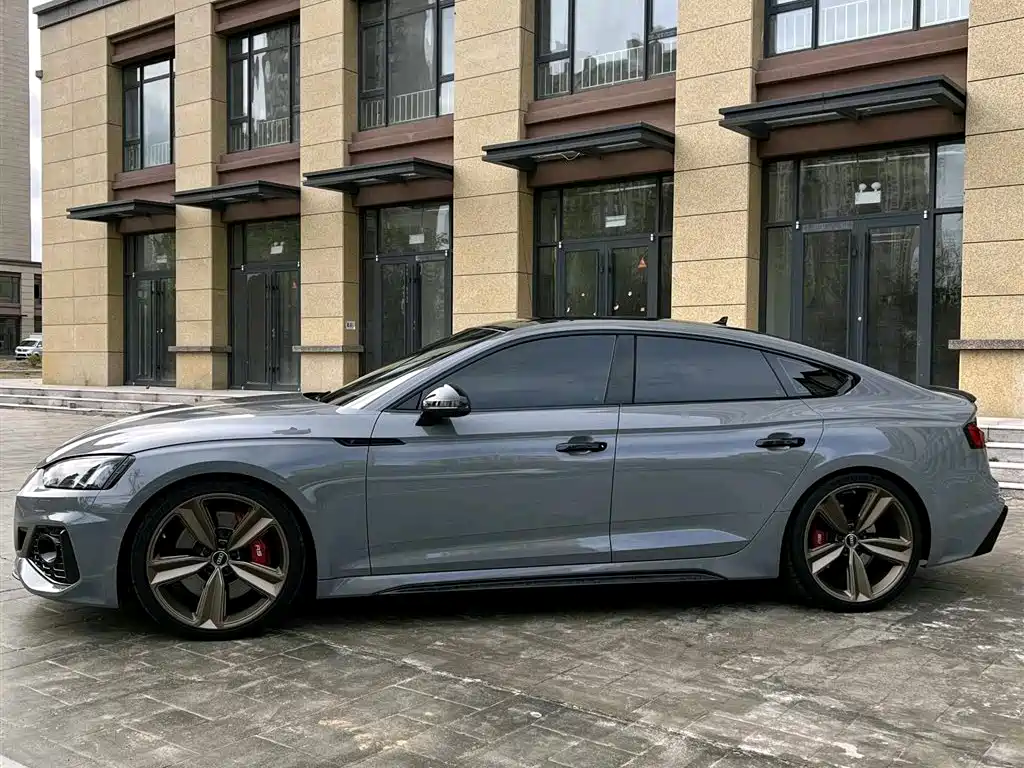 Audi RS 5 2022 — фото 7