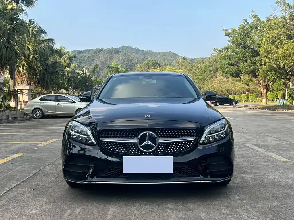 Mercedes-Benz C-Class 2019