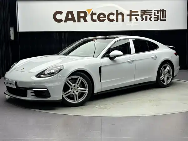 Porsche Panamera 2019