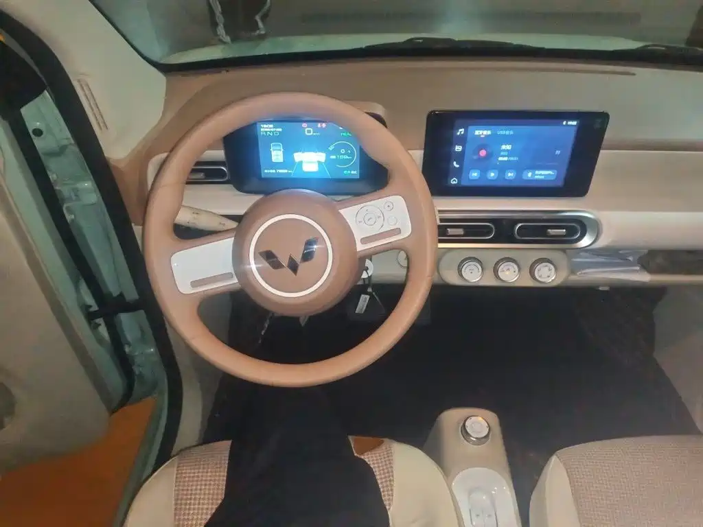 Wuling Hongguang MINIEV 2024