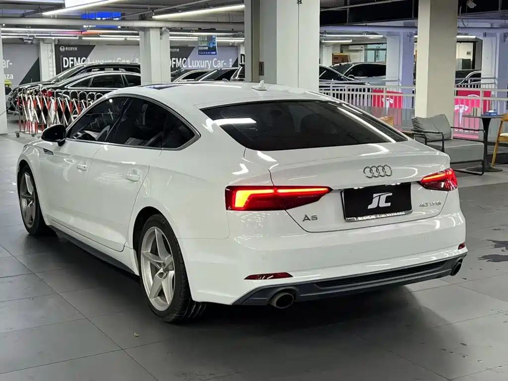 Audi A5 2018 — фото 2