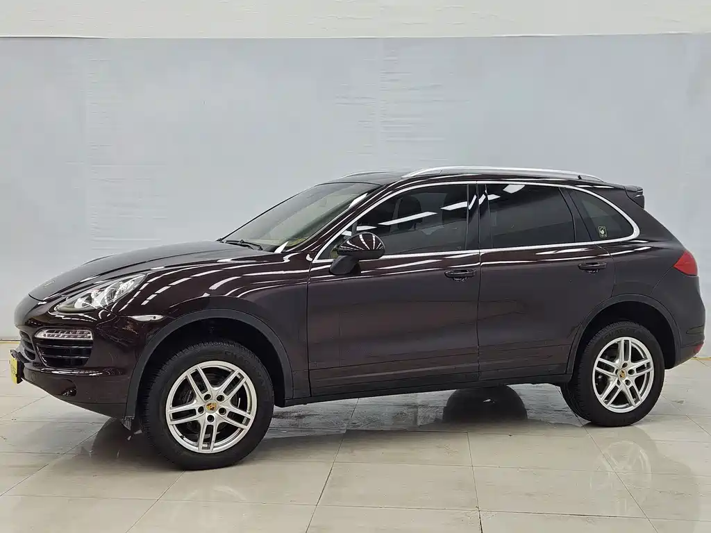 Porsche Cayenne 2014 — фото 2