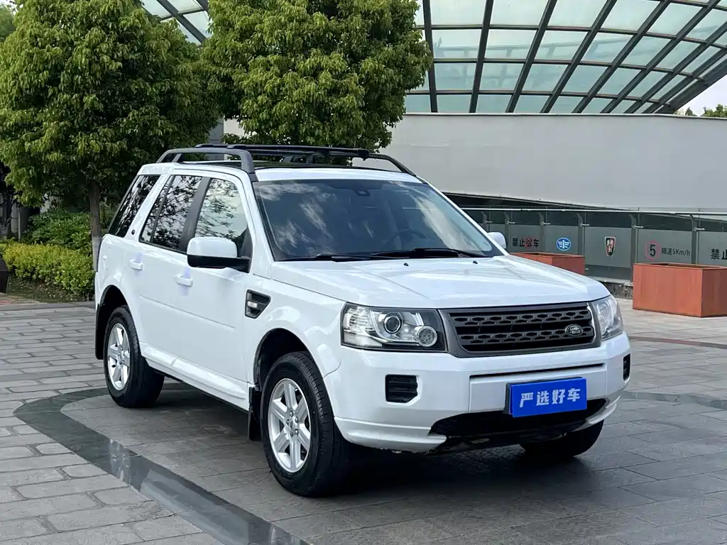 Land Rover Freelander 2 2014 — фото 3