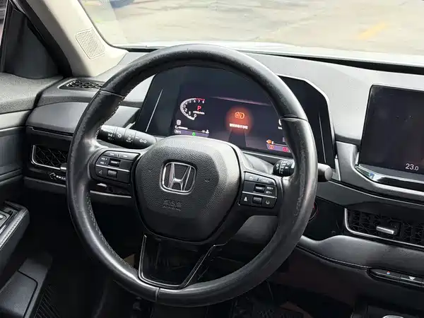 Honda Inspire 2023