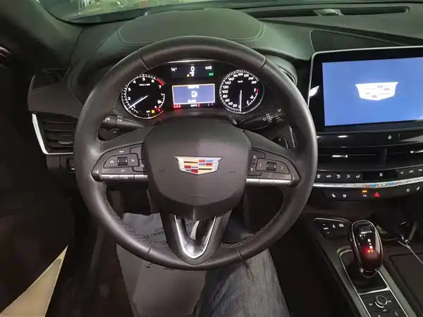 Cadillac CT5 2022