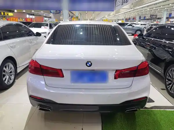BMW 5 Series 2020