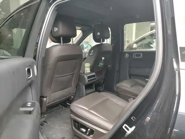 Li Auto L8 2024