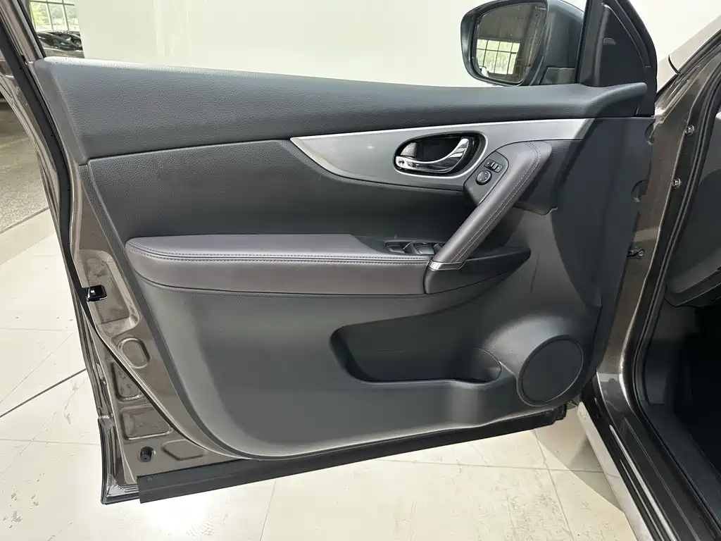 Nissan Qashqai 2023 — фото 12
