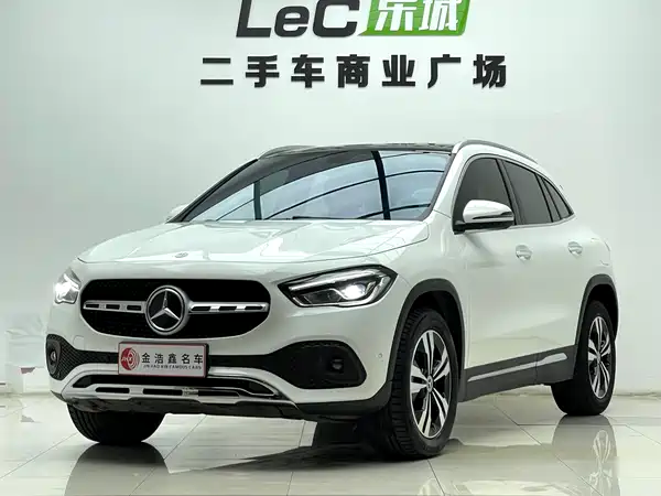 Mercedes-Benz GLA 2020