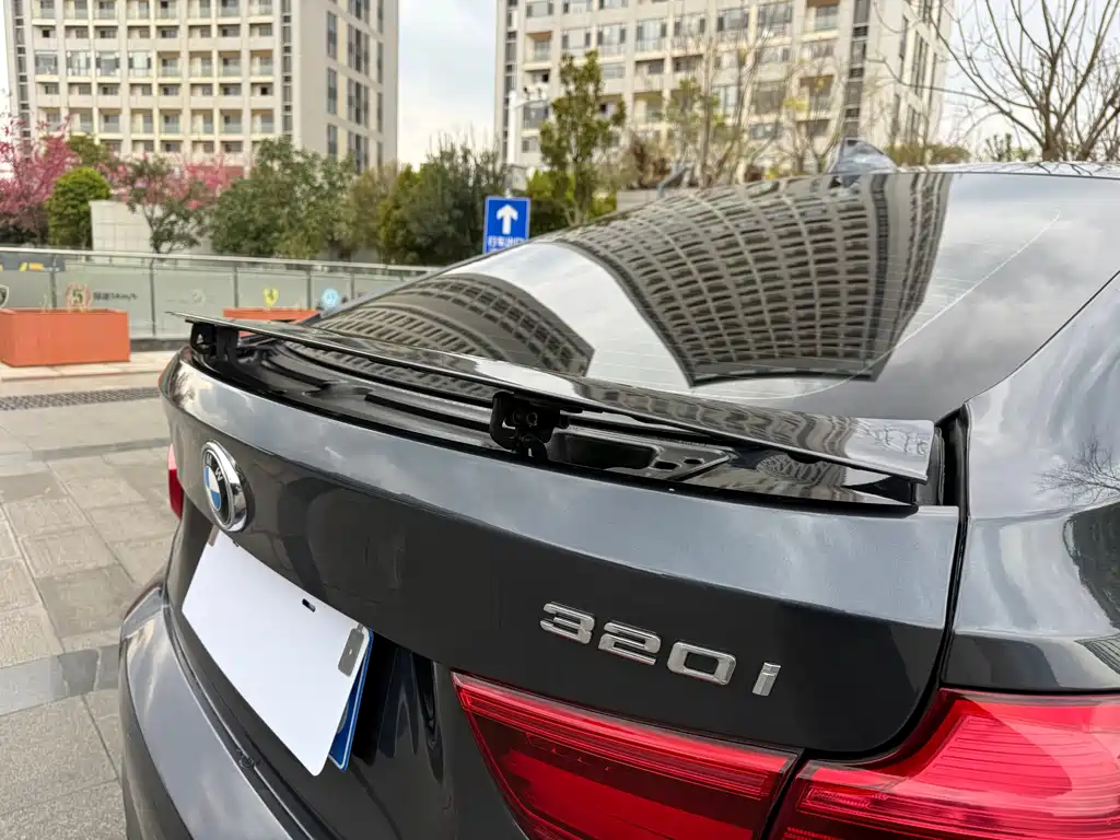 BMW 3 Series GT 2017 — фото 40